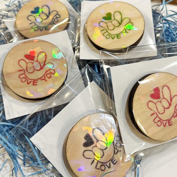 指文字 丸いマグネット